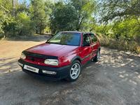 Volkswagen Golf 1993 годаfor1 600 000 тг. в Караганда