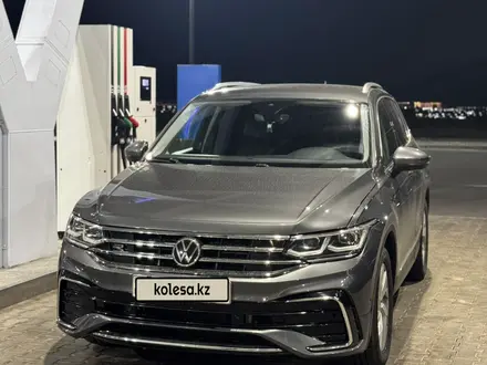 Volkswagen Tiguan 2021 года за 10 000 000 тг. в Алматы