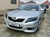 Toyota Camry 2009 годаfor5 500 000 тг. в Атырау
