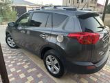 Toyota RAV4 2015 годаүшін10 850 000 тг. в Актау – фото 2