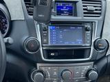Toyota Highlander 2013 года за 9 700 000 тг. в Атырау – фото 3