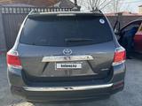 Toyota Highlander 2013 года за 9 700 000 тг. в Атырау – фото 4
