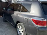 Toyota Highlander 2013 года за 9 700 000 тг. в Атырау – фото 5