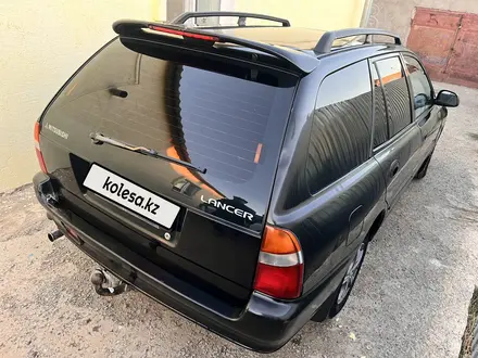 Mitsubishi Lancer 1994 года за 1 550 000 тг. в Уральск – фото 3