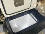 Холодильник подлокотник для Zeekr X бежевого цвета за 120 000 тг. в Алматы – фото 3