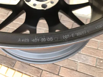 Оригинальные диски R22 AMG на Mercedes G-Classe Гелендваген за 950 000 тг. в Алматы – фото 11