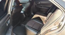 Toyota Camry 2016 года за 5 200 000 тг. в Уральск – фото 4