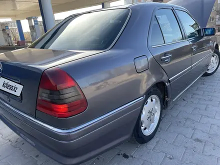 Mercedes-Benz C 280 1994 года за 3 000 000 тг. в Караганда – фото 30