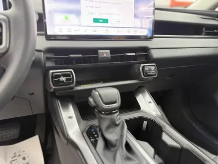 Toyota RAV4 2026 года за 21 790 000 тг. в Караганда – фото 26