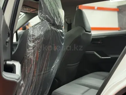 Toyota RAV4 2026 года за 21 790 000 тг. в Караганда – фото 35