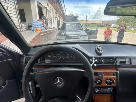 Mercedes-Benz E 230 1992 года за 1 900 000 тг. в Алматы – фото 7