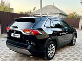 Toyota RAV4 2021 годаүшін18 450 000 тг. в Алматы – фото 3