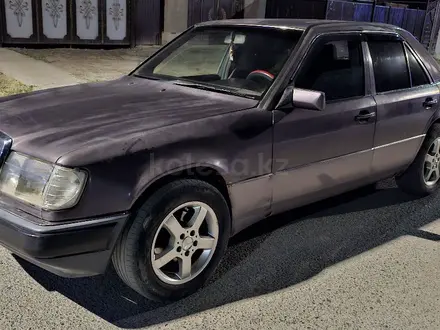 Mercedes-Benz E 200 1993 года за 1 500 000 тг. в Айтеке би