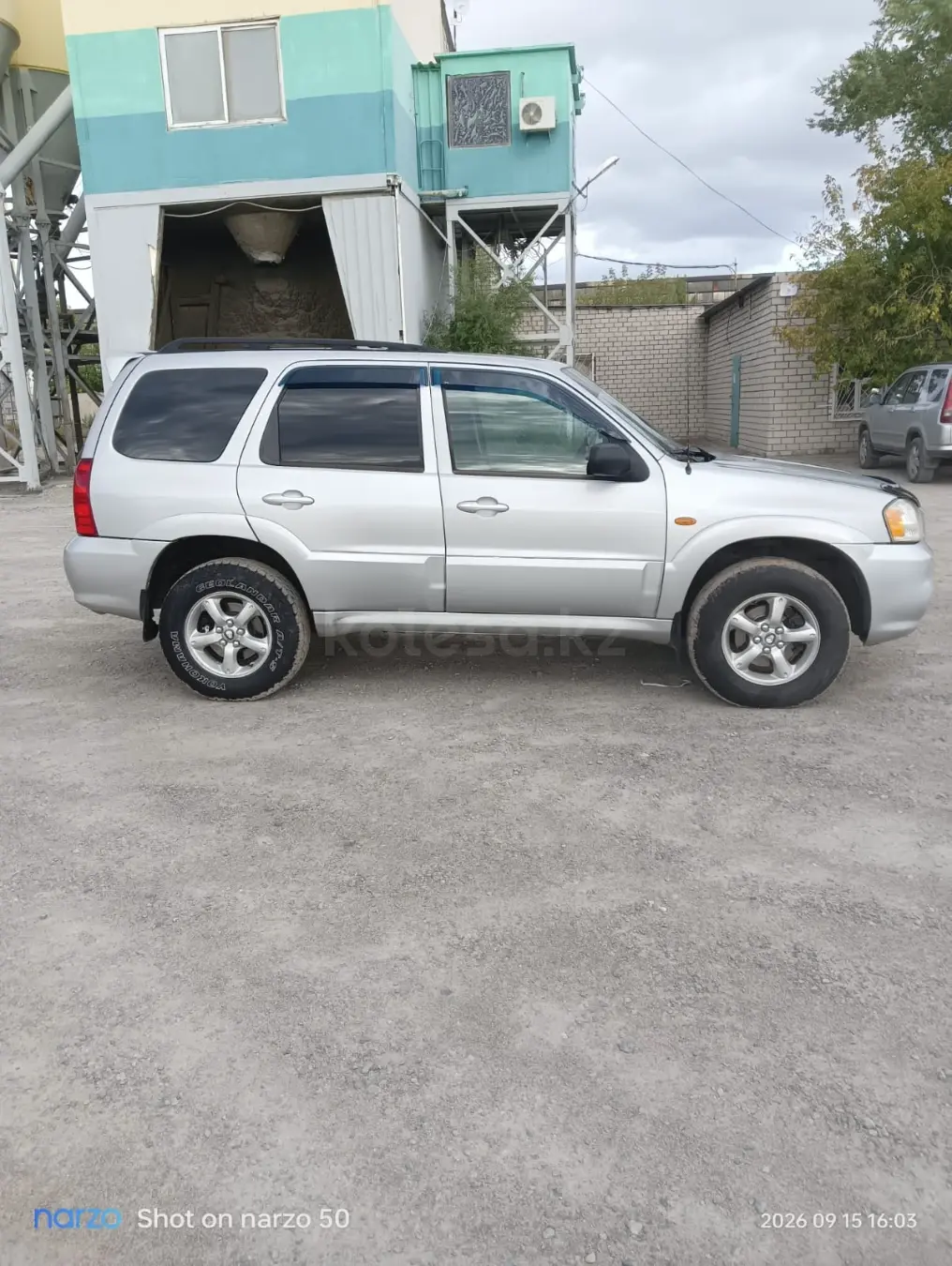 Mazda Tribute, 2005