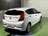 Hyundai Solaris 2015 года за 5 500 000 тг. в Актау – фото 4