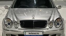 Mercedes-Benz E 320 2003 годаfor5 550 000 тг. в Караганда – фото 2