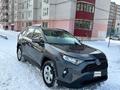 Toyota RAV4 2020 года за 10 500 000 тг. в Уральск