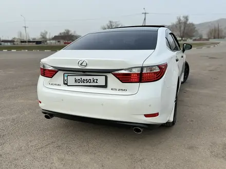 Lexus ES 250 2014 года за 13 200 000 тг. в Алматы – фото 3