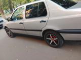 Volkswagen Passat 1993 годаүшін1 500 000 тг. в Костанай