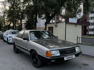 Audi 100, 1987