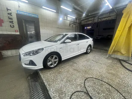 Hyundai Sonata 2020 года за 7 500 000 тг. в Алматы – фото 3