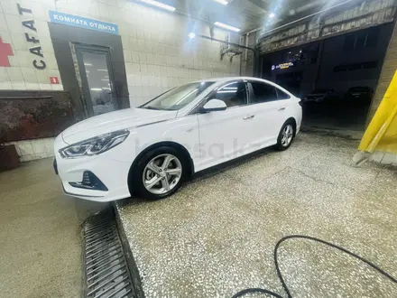Hyundai Sonata 2020 года за 7 500 000 тг. в Алматы – фото 6