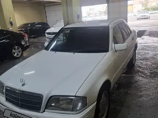 Mercedes-Benz C-Class, 1995