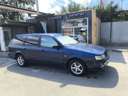 Volkswagen Passat 1996 года за 1 700 000 тг. в Алматы – фото 3