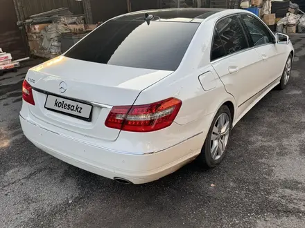 Mercedes-Benz E 300 2011 года за 9 500 000 тг. в Алматы – фото 4