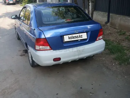 Hyundai Accent 2002 года за 1 600 000 тг. в Алматы – фото 2