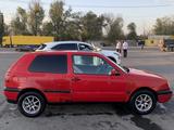 Volkswagen Golf 1993 года за 600 000 тг. в Алматы – фото 4
