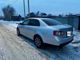 Volkswagen Jetta 2006 годаүшін4 000 000 тг. в Караганда – фото 3