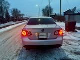 Volkswagen Jetta 2006 годаүшін4 000 000 тг. в Караганда – фото 5