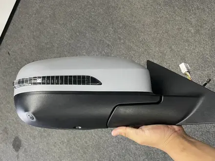 Chert Tiggo 7pro боковой зеркала за 5 000 тг. в Шымкент