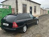 Mercedes-Benz C 200 2001 года за 3 600 000 тг. в Туркестан – фото 2