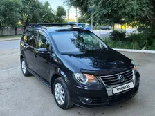 Volkswagen Touran, 2010