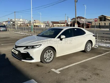 Toyota Camry 2023 года за 17 000 000 тг. в Кызылорда – фото 8