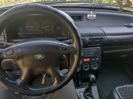 Land Rover Freelander 2002 года за 2 750 000 тг. в Семей – фото 4