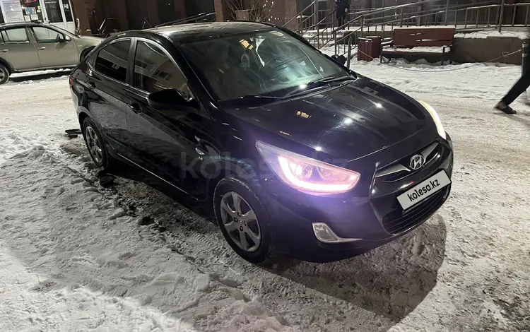 Hyundai Accent 2013 года за 5 300 000 тг. в Семей