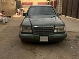Mercedes-Benz E 260 1993 года за 1 700 000 тг. в Шымкент