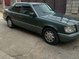Mercedes-Benz E 260 1993 года за 1 700 000 тг. в Шымкент – фото 4