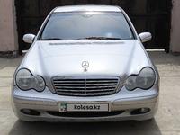 Mercedes-Benz C 200 2001 года за 3 800 000 тг. в Актау