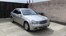 Mercedes-Benz C 200 2001 года за 3 800 000 тг. в Актау – фото 3