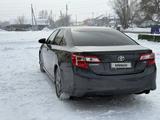 Toyota Camry 2014 года за 6 500 000 тг. в Караганда – фото 3