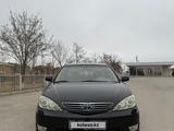 Toyota Camry 2005 года за 5 850 000 тг. в Жетысай – фото 2