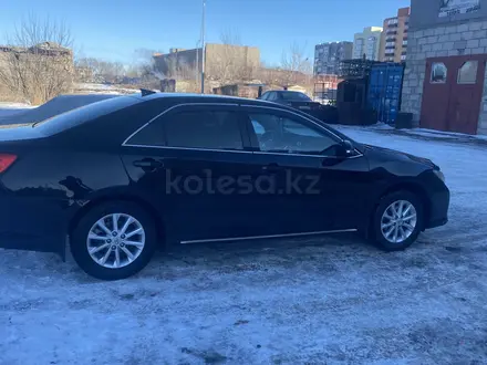 Toyota Camry 2014 года за 9 700 000 тг. в Караганда