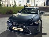 Lexus ES 250 2022 года за 17 500 000 тг. в Алматы