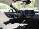 Lexus ES 250 2022 года за 17 500 000 тг. в Алматы – фото 3