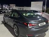 Lexus ES 250 2022 года за 17 500 000 тг. в Алматы – фото 5