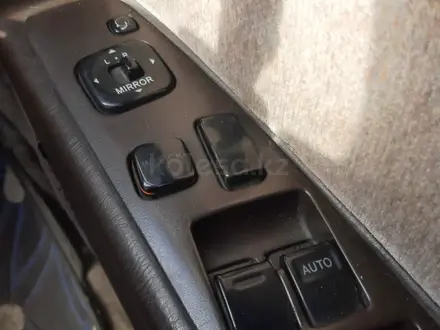 Гитару кнопки Тойота Кроун 96г за 20 000 тг. в Костанай – фото 2